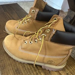 Youth timberland boots